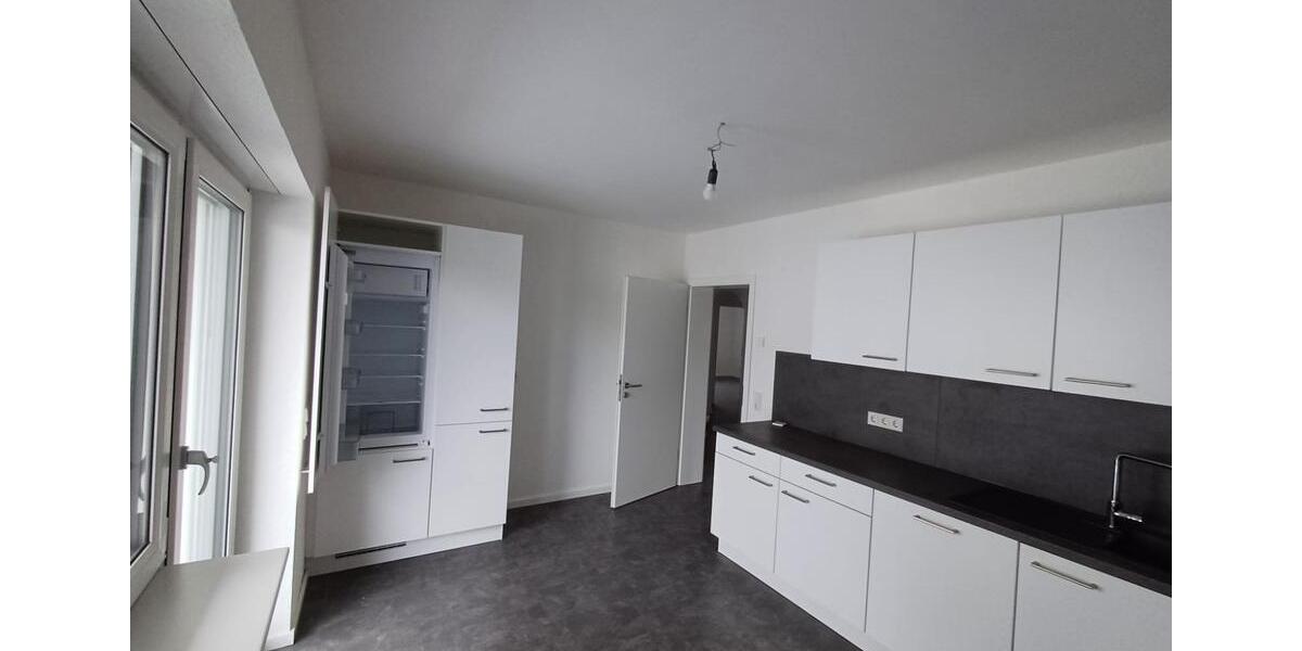 Etagenwohnung Rimbach - 4.5 Zimmer, 111 m&sup2;, 1.895&euro; | Angebot:25392008
