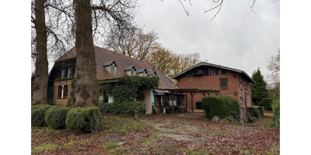 Großes Sanierungsbedürftiges Haus zwischen Winsen und Stelle 10 zimmer