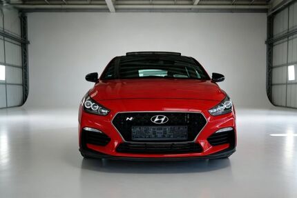 Hyundai i30 81.699 km 21.999 &euro; Paderborn 33100