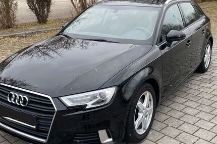 Audi A3 61.500 km 18.800 € Simbach 84359
