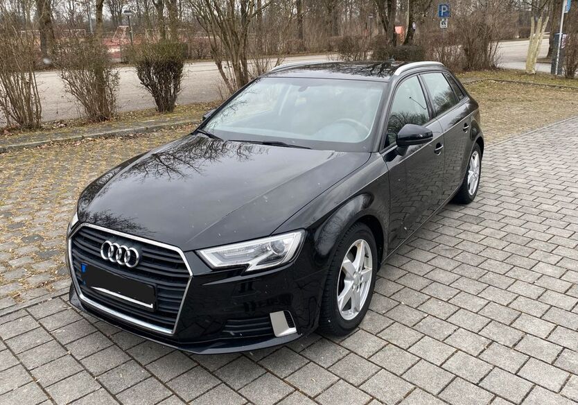 Audi A3 61.500 km 18.800 € Simbach 84359