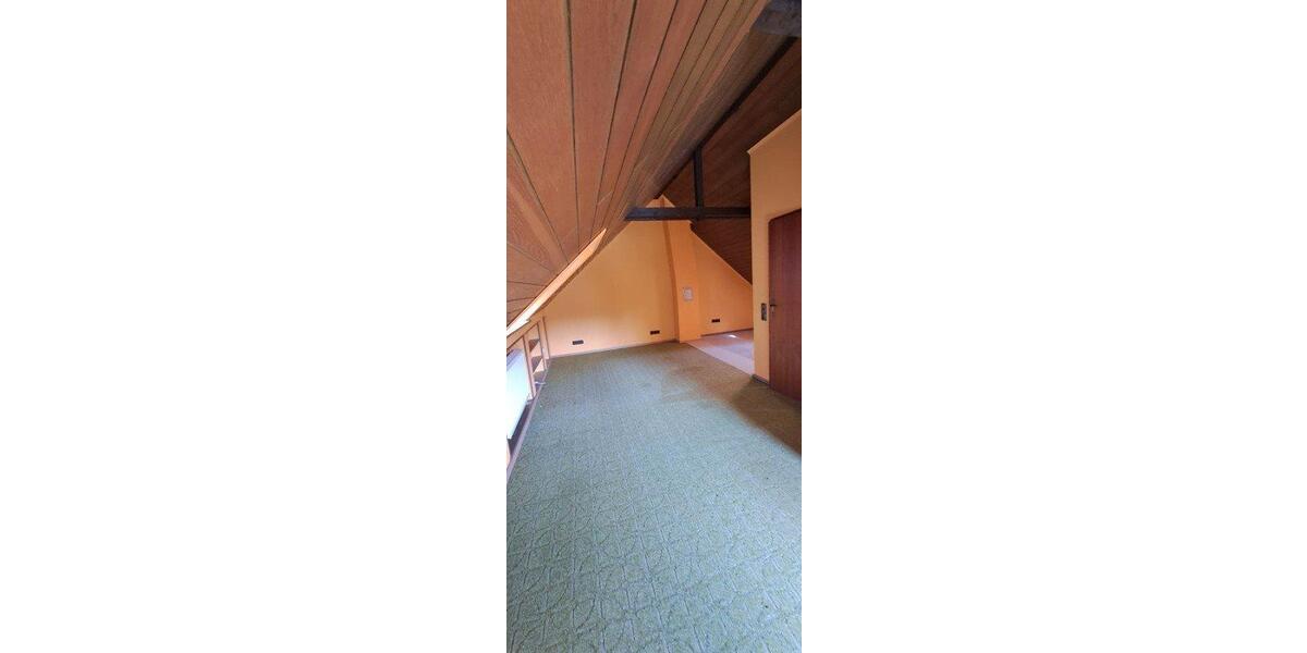 Einfamilienhaus Merzig - 7 Zimmer, 140 m&sup2;, 225.000&euro; | Angebot:27120413