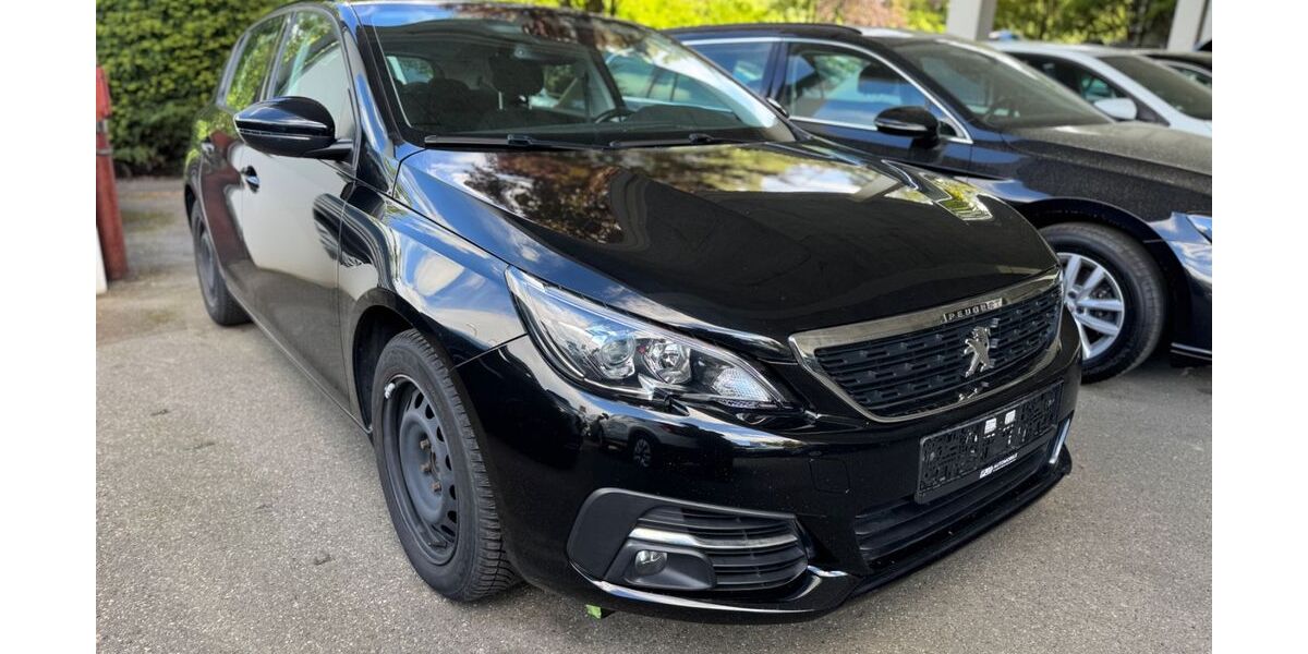 Peugeot 308 48.000 km 13.499 &euro; Kornwestheim 70806
