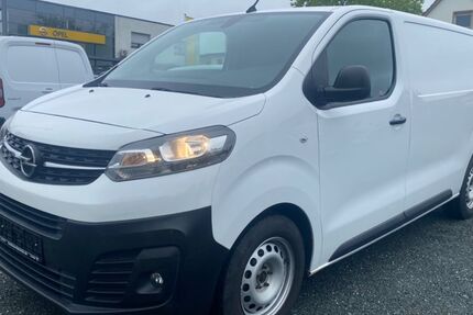 Opel Vivaro 130.450 km 12.850 &euro; Detmold 32758