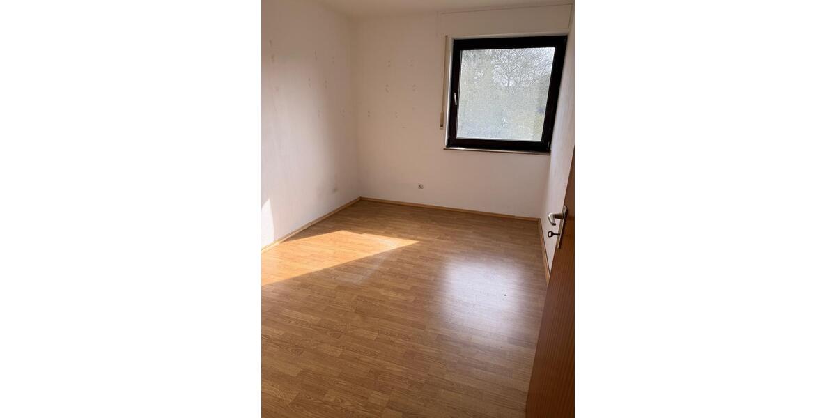 Etagenwohnung Recklinghausen Berghausen - 4 Zimmer, 94 m&sup2;, 800&euro; | Angebot:25861366