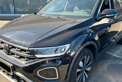 VW T-Roc 16.000 km 22.840 € Weiden 92637