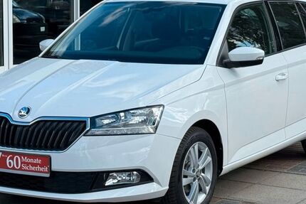 Skoda Fabia 64.067 km 13.990 &euro; Falkensee 14612