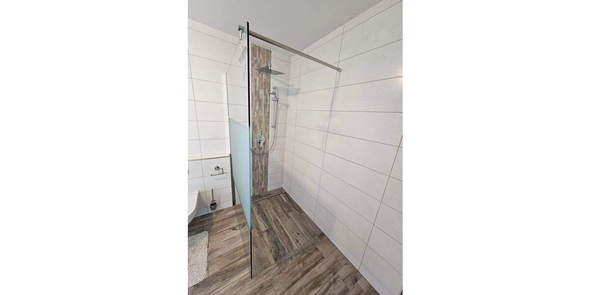 Etagenwohnung Burgthann Ezelsdorf - 7 Zimmer, 210 m&sup2;, 690.000&euro; | Angebot:24873597