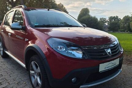 Dacia Sandero 136.309 km 2.999 &euro; Buxtehude 21614