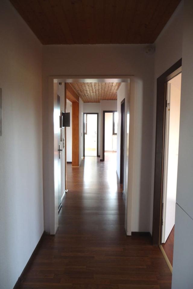 Hemmingen Devese - große, sonnige 3,5 Zi. Whg mit zwei Bädern zimmer