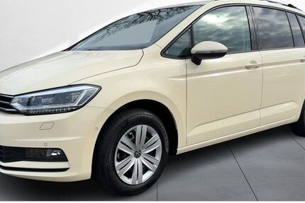VW Touran 1.159 km 44.990 &euro; Dresden 01067