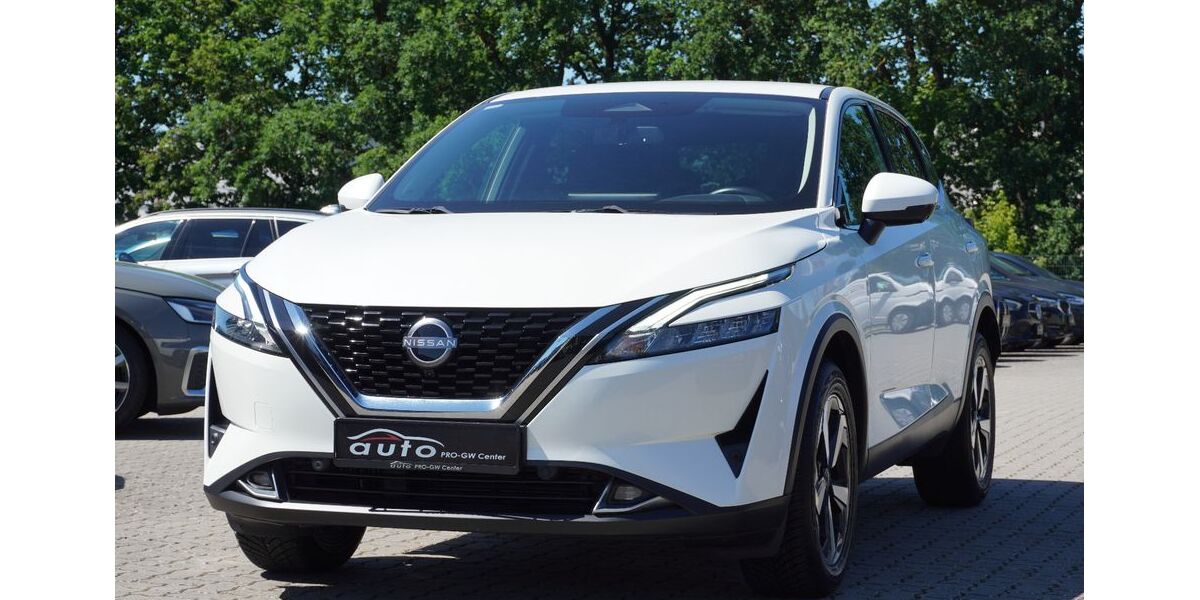 Nissan Qashqai 135.743 km 18.990 &euro; Pampow 19075