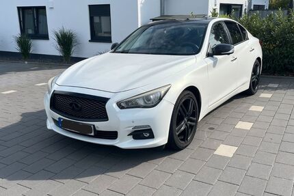 INFINITI Q50 115.000 km 13.500 &euro; Hude 27798