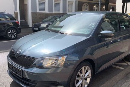 Skoda Fabia 122.500 km 6.699 &euro; Bergisch Gladbach 51465