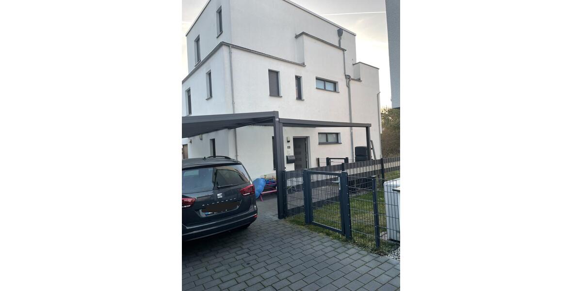 Einfamilienhaus Rüsselsheim am Main - 5 Zimmer, 156 m&sup2;, 2.300&euro; | Angebot:24717817