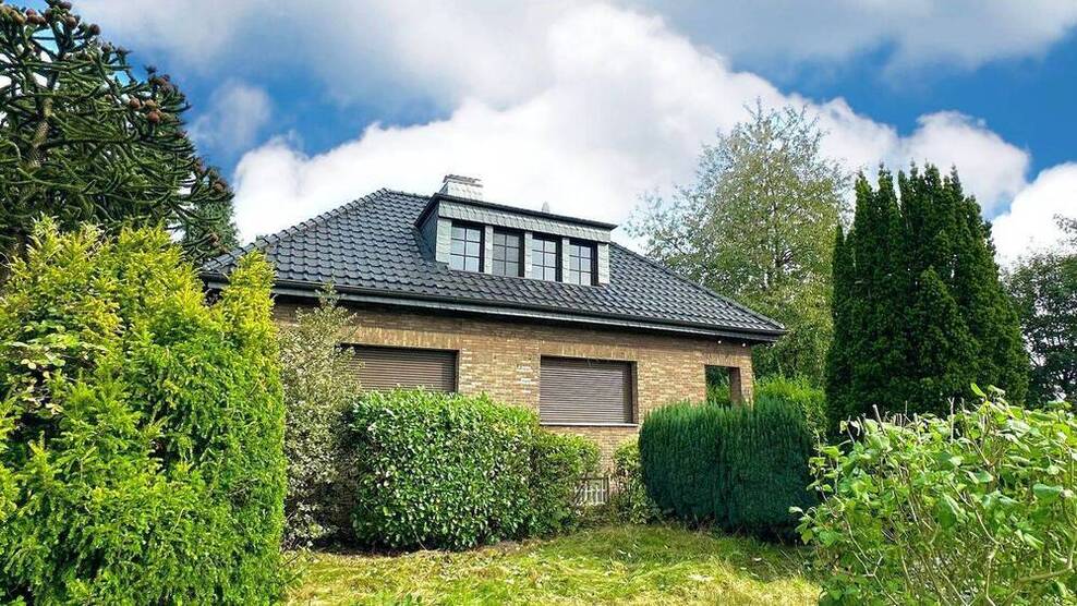 Absolute Privatsphäre, 5 Min. bis Moers! XL Süd-West-Garten auf 165 m2, 4,5 Z., 1824 m2 Grundstück.