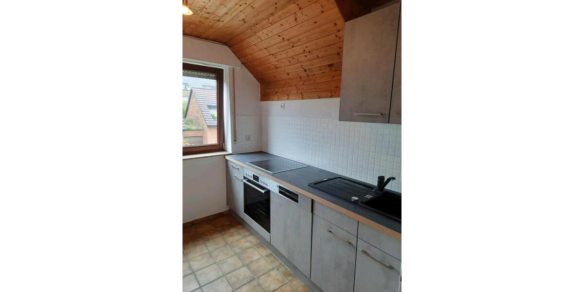 Dachgeschoßwohnung Osnabrück Hellern - 2 Zimmer, 50 m&sup2;, 790&euro; | Angebot:26412409