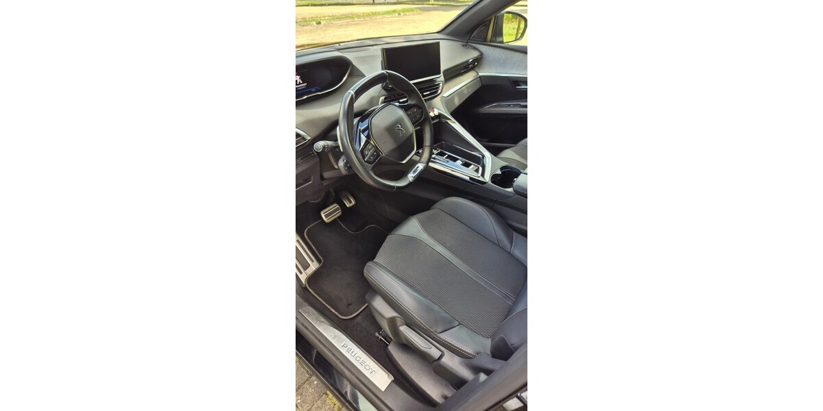 Peugeot 5008 71.000 km 27.500 € Berlin 10178