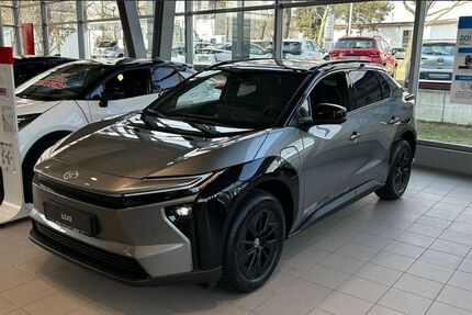 Toyota bZ4X 1.500 km 58.890 &euro; Berlin 13403