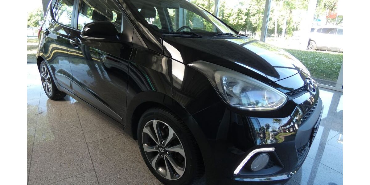 Hyundai i10 86.887 km 7.499 &euro; Mainz 55120