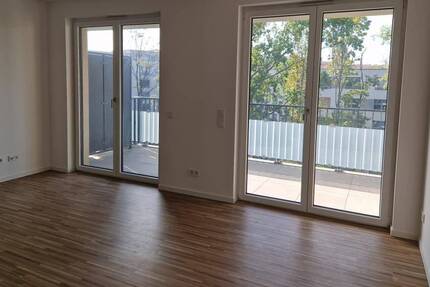 Wohnung Dresden Südvorstadt-West - 4 Zimmer, 99 m&sup2;, 1.350&euro; | Angebot:26277453