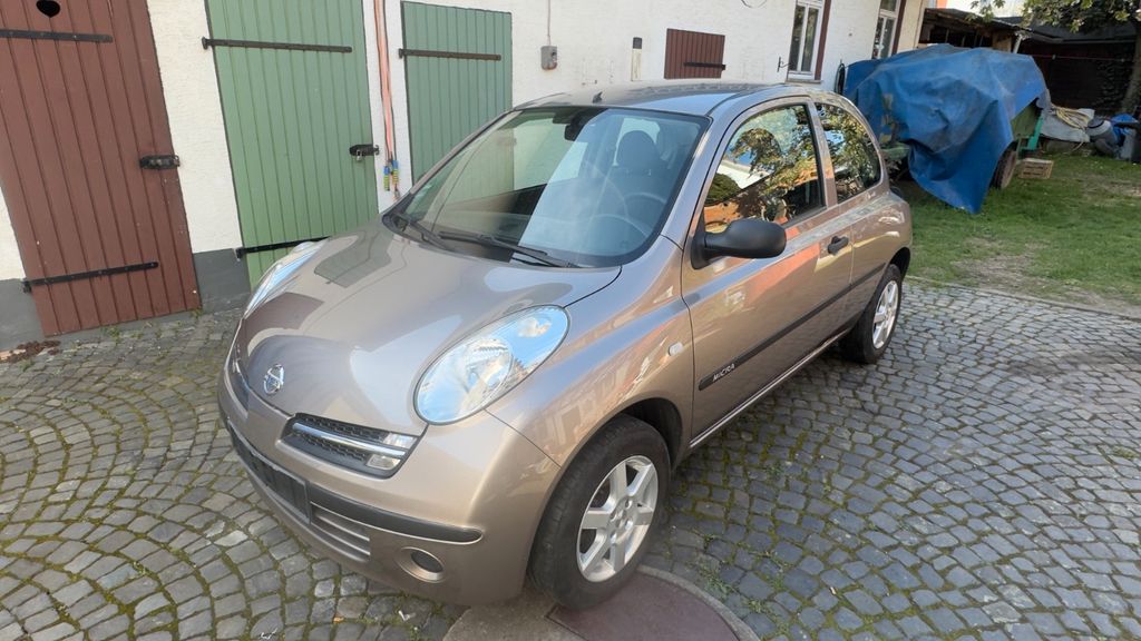 Nissan Micra 67.000 km 3.299 &euro; Wiesbaden 65207