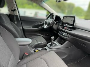 Hyundai i30 Edition 30+ Navi LED ACC Apple CarPlay Android 146.100 km 14.870 &euro; Bad Wünnenberg 33181