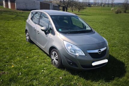 Opel Meriva 98.000 km 4.200 &euro; Birstein 63633