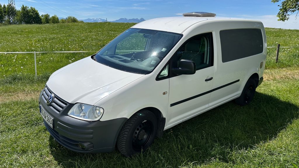 VW Caddy Maxi 97.746 km 7.900 &euro; Stephanskirchen 83071
