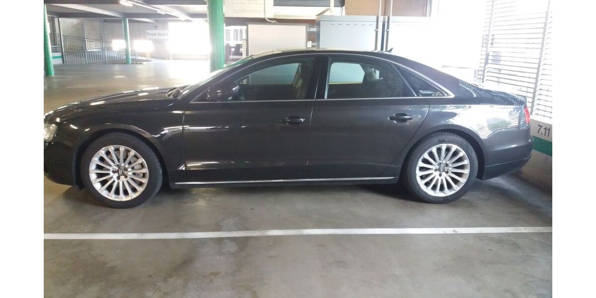 Audi A8 281.200 km 11.500 &euro; Weil am Rhein 79576