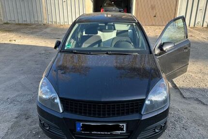 Opel Astra 171.000 km 1.500 &euro; Dresden 01139
