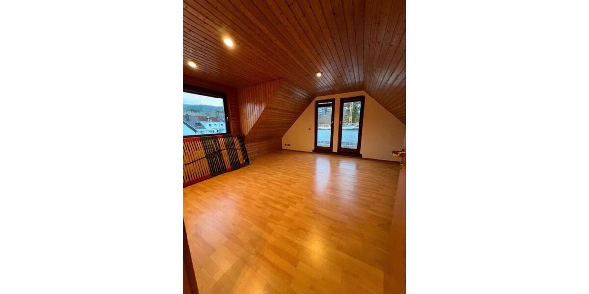 Einfamilienhaus Schleiden - 4 Zimmer, 129 m&sup2;, 1.350&euro; | Angebot:24806025