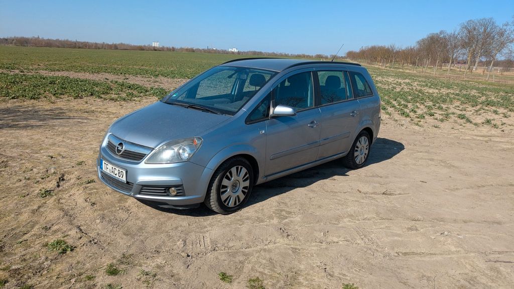 Opel Zafira 156.100 km 1.800 &euro; Mahlow 15831