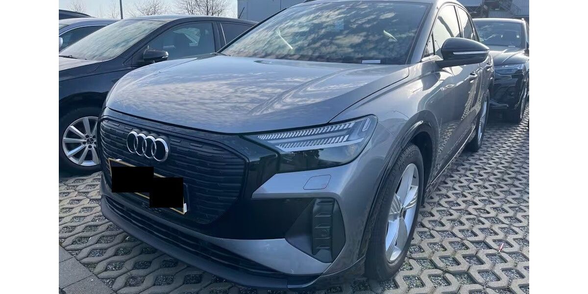 Audi Q4 e-tron 122.100 km 32.500 &euro; Wuppertal 42281