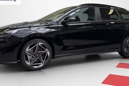 Hyundai i30 4.500 km 27.500 &euro; Itzehoe 25524