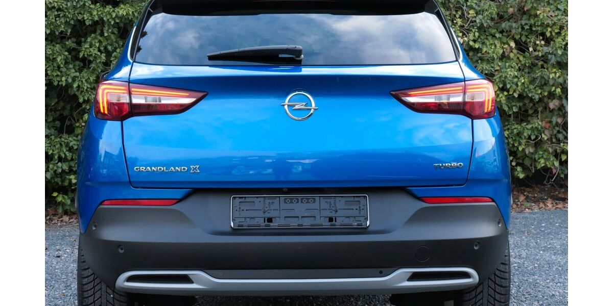 Opel Grandland (X) 156.000 km 9.950 &euro; Mönchengladbach 41063