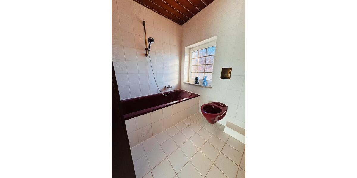 Dachgeschoßwohnung Ensdorf - 2 Zimmer, 60 m&sup2;, 600&euro; | Angebot:26398759
