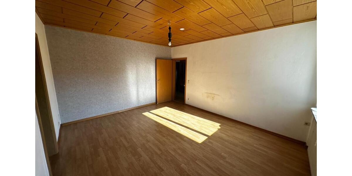 Erdgeschoßwohnung Mülheim-Kärlich Kärlich - 4 Zimmer, 100 m&sup2;, 700&euro; | Angebot:25339432