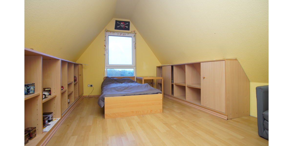 Ihr Zuhause, Ihr Panorama – Wohnen mit traumhafter Aussicht - Einfamilienhaus Porta Westfalica | Angebot:13564854