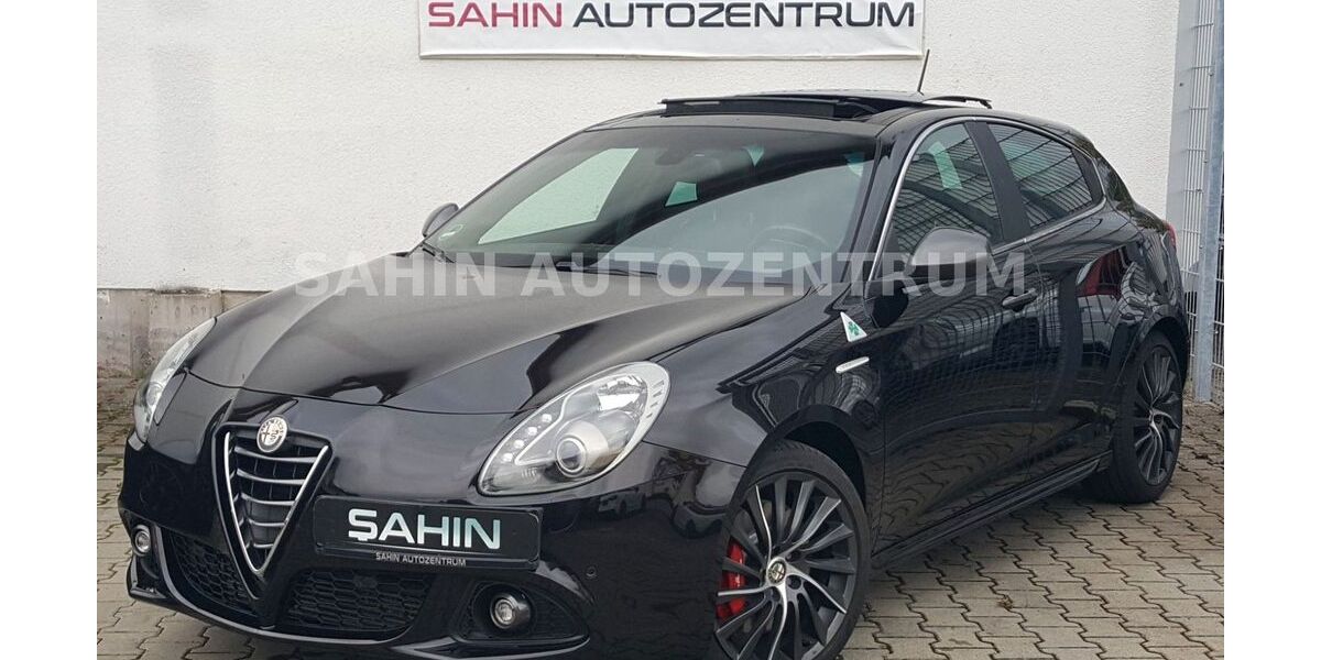 Alfa Romeo Giulietta 102.000 km 14.990 &euro; Tuttlingen 78532