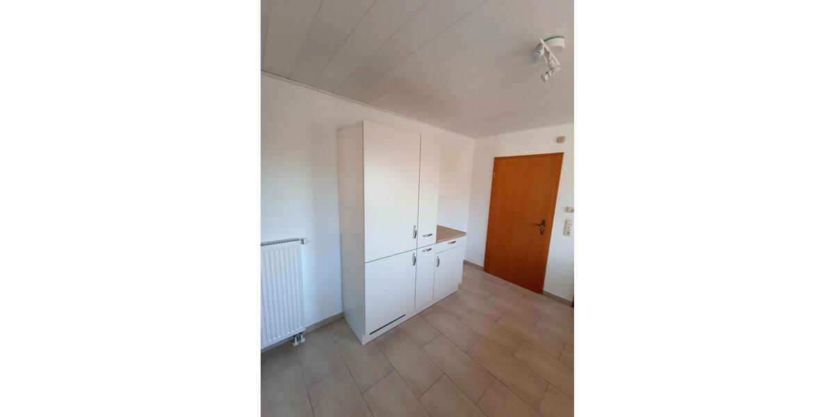 Dachgeschoßwohnung Bad Staffelstein - 3 Zimmer, 70 m&sup2;, 450&euro; | Angebot:25332307