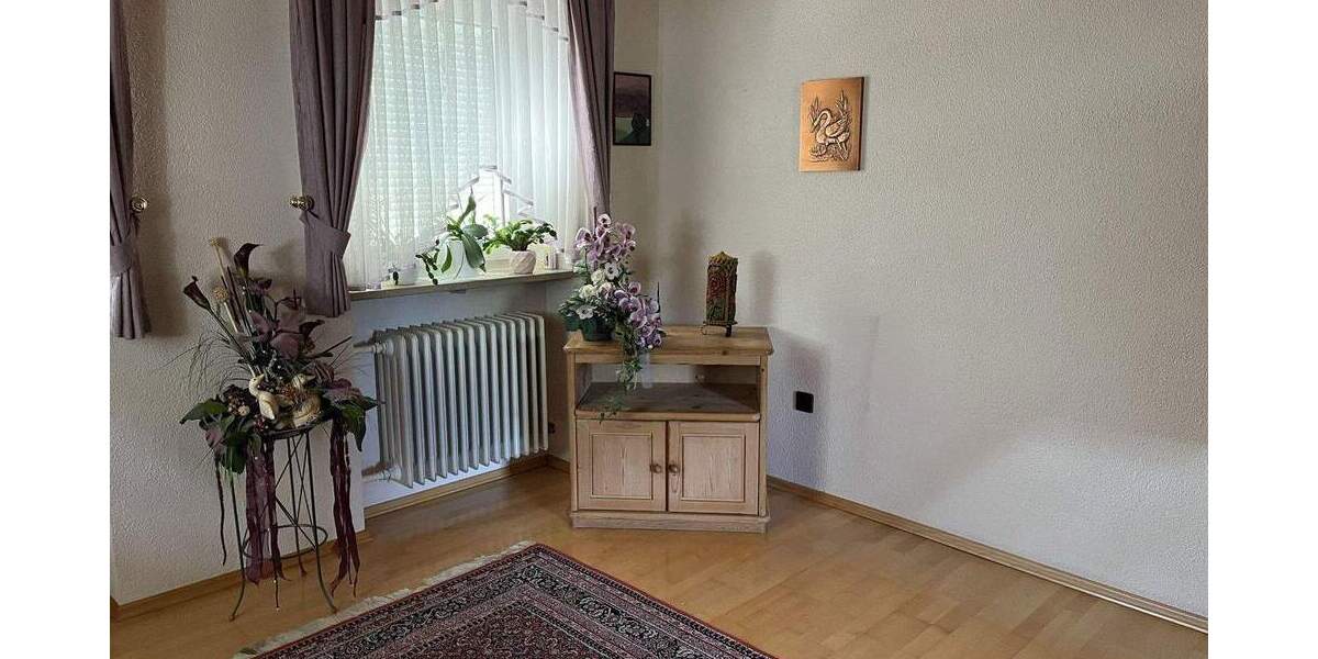 Einfamilienhaus Bechhofen - 7 Zimmer, 187 m&sup2;, 348.900&euro; | Angebot:24234498