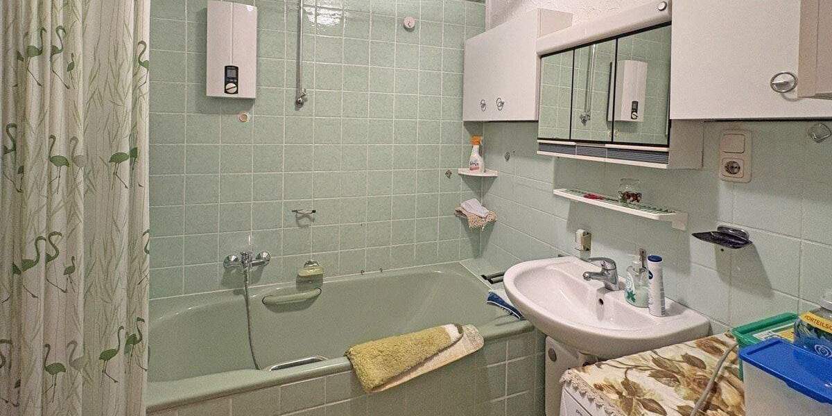 Mehrfamilienhaus, Wohnhaus Küps Schmölz - 7 Zimmer, 250 m&sup2;, 185.000&euro; | Angebot:25802805