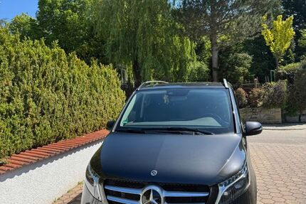Mercedes-Benz 220 45.500 km 48.950 € Leingarten 74211