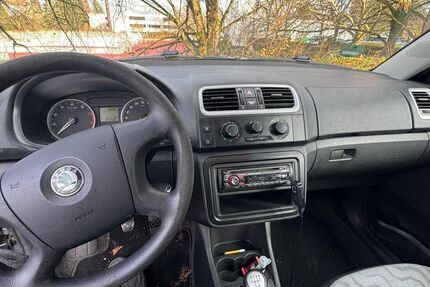 Skoda Fabia 253.502 km 750 &euro; Schorndorf 73614