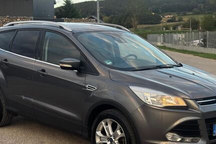 Ford Kuga 163.477 km 5.900 &euro; Mühlhausen 92360