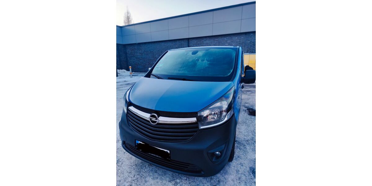 Opel Vivaro 214.000 km 11.750 &euro; Berlin 10243