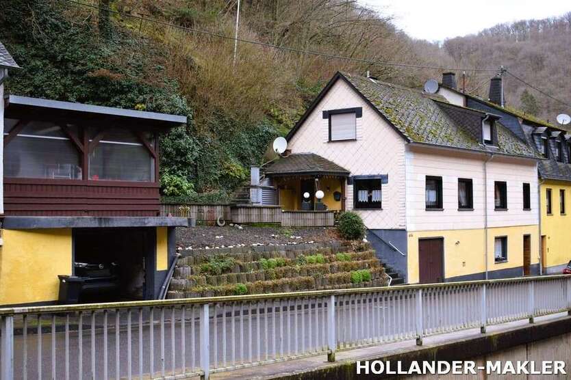 Haus zum Kaufen in Traben-Trarbach 99.000 € 100 m²