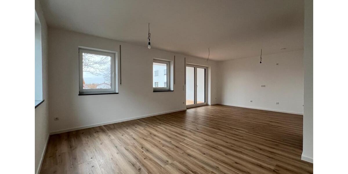 Etagenwohnung Schierling - 2 Zimmer, 68 m&sup2;, 780&euro; | Angebot:25650921