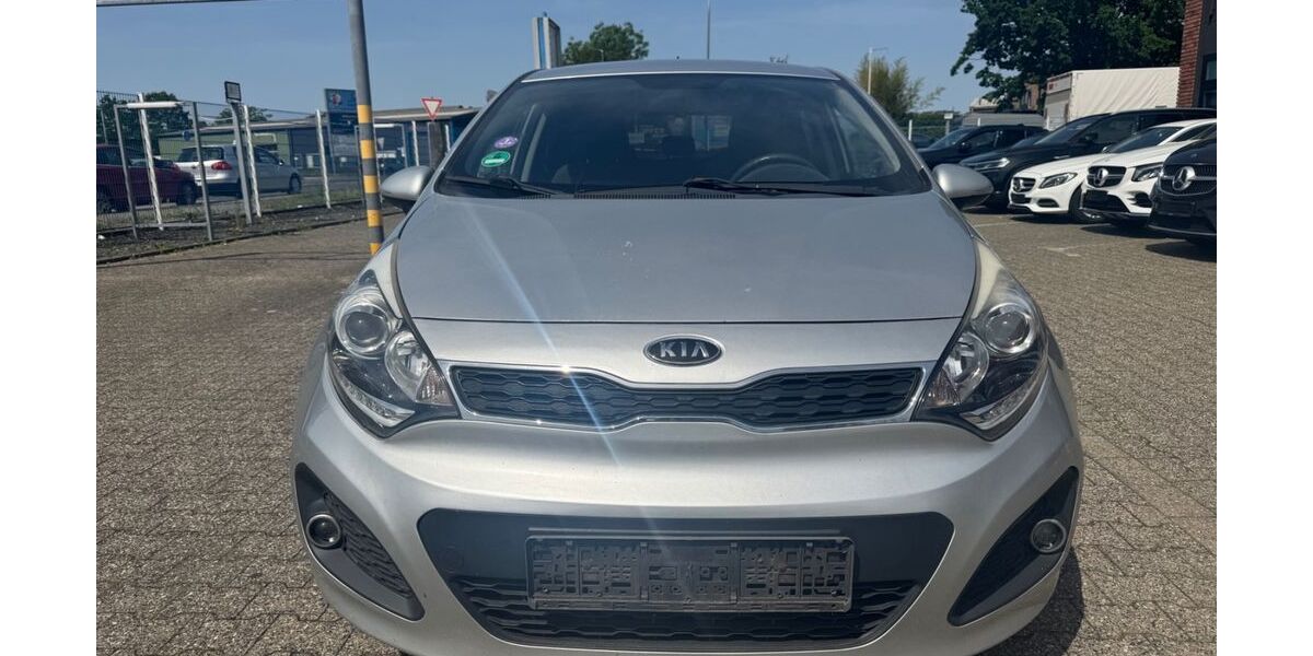Kia Rio 214.000 km 2.600 &euro; Alsdorf 52477